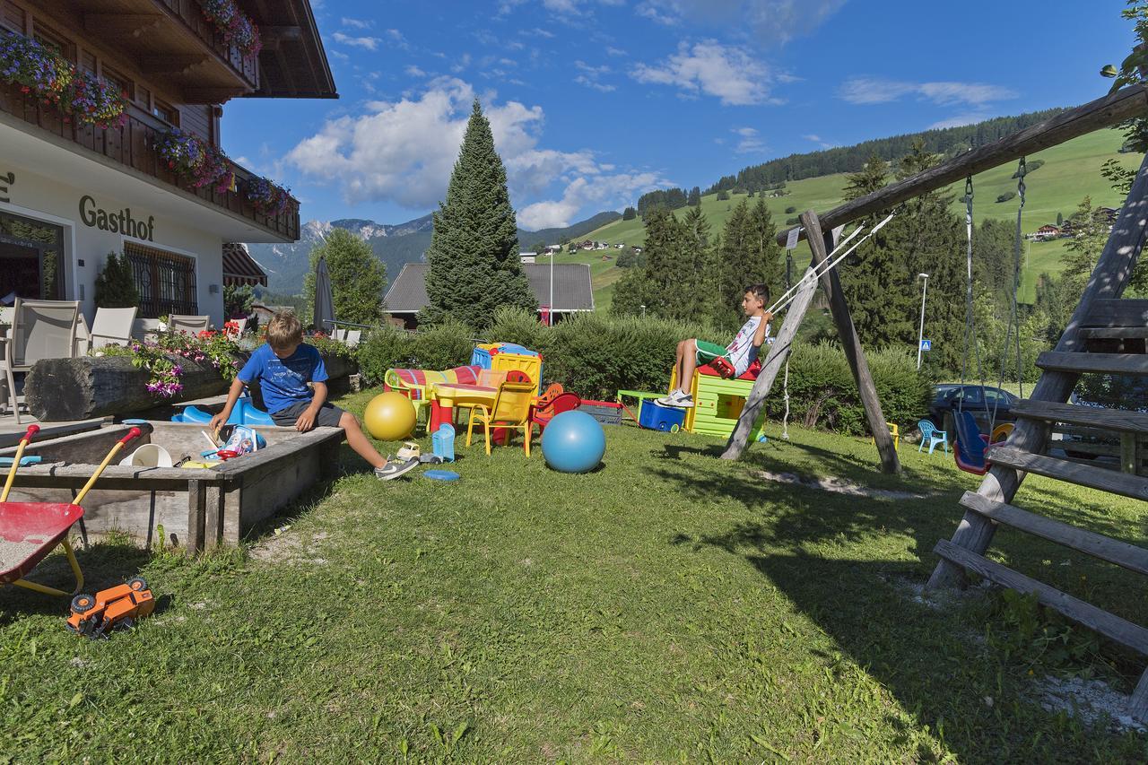 Gasthof Tuscherhof Braies  Bagian luar foto