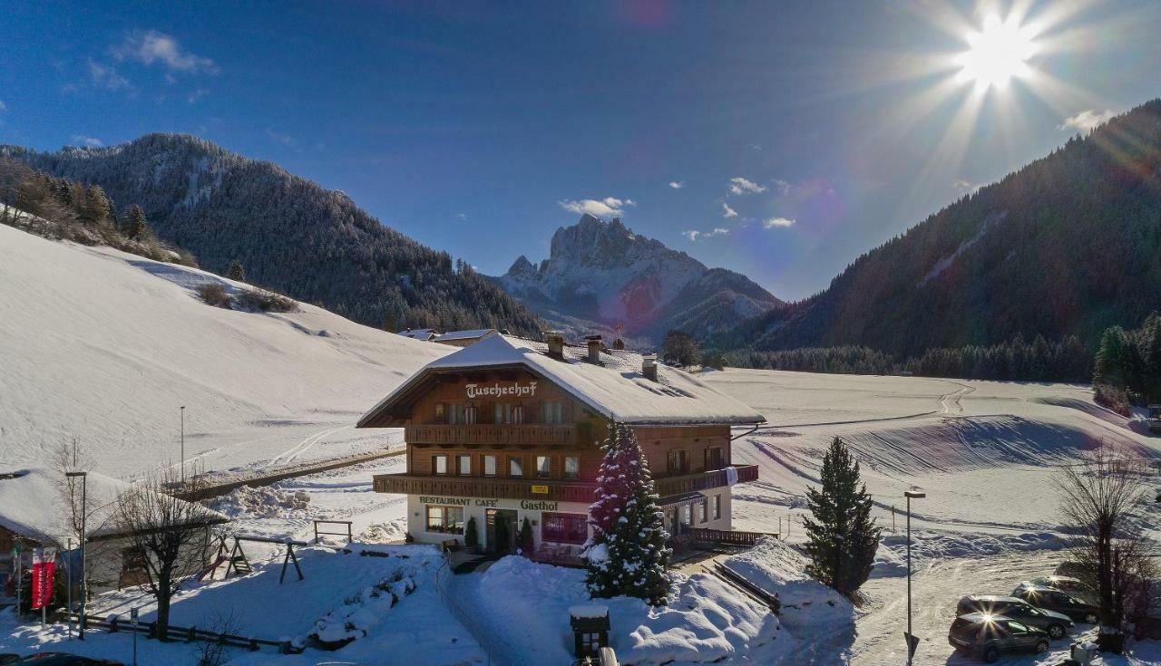 Gasthof Tuscherhof Braies  Bagian luar foto