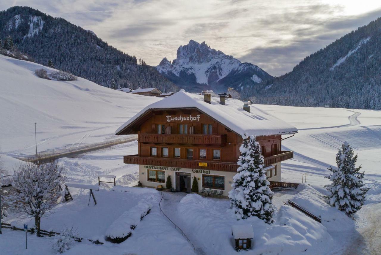 Gasthof Tuscherhof Braies  Bagian luar foto