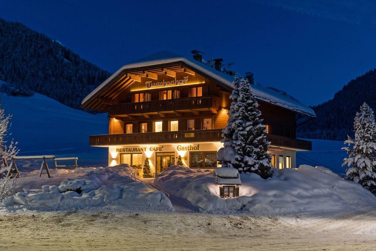 Gasthof Tuscherhof Braies  Bagian luar foto